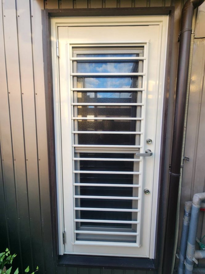 豊田市花園町　T様邸（勝手口ドア交換）